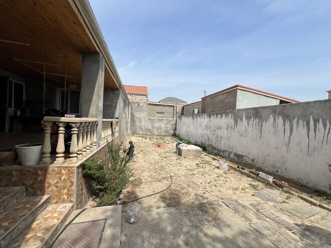 4 otaqlı həyət evi/bağ evi - Pirşağı q. - 130 m² (27)
