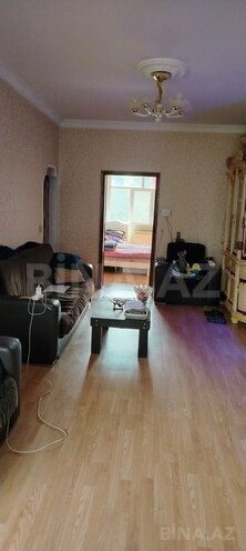 3 otaqlı köhnə tikili - 7-ci mikrorayon q. - 65 m² (3)