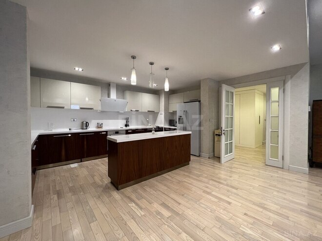 3-комн. новостройка - Сабаильский р. - 180 м² (11)
