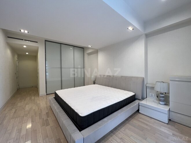 3-комн. новостройка - Сабаильский р. - 180 м² (24)