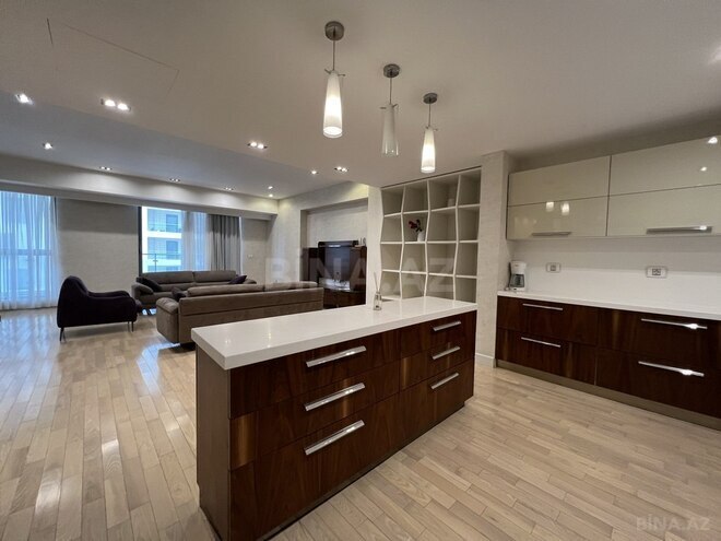 3-комн. новостройка - Сабаильский р. - 180 м² (13)