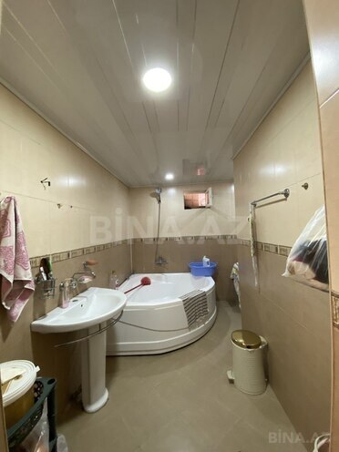6 otaqlı həyət evi/bağ evi - Biləcəri q. - 320 m² (6)