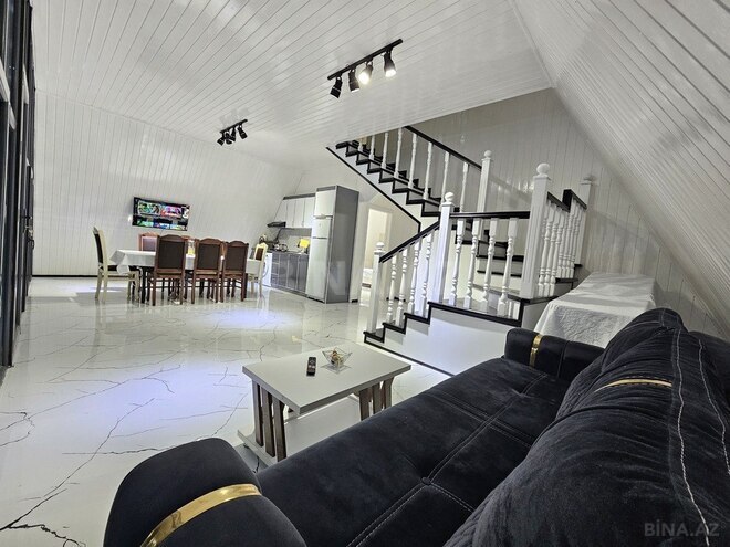 5 otaqlı həyət evi/bağ evi - Qəbələ - 150 m² (19)