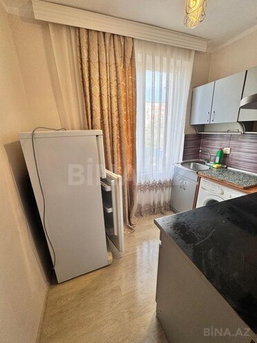 1 otaqlı köhnə tikili - 8-ci kilometr q. - 30 m² (9)