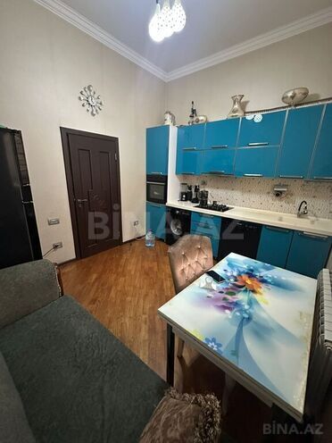 8 otaqlı həyət evi/bağ evi - Sabunçu q. - 420 m² (5)