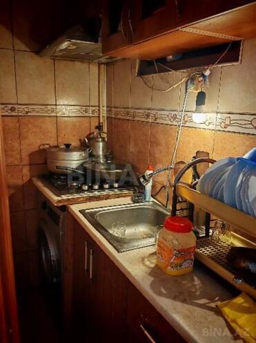 2 otaqlı köhnə tikili - İnşaatçılar m. - 60 m² (8)