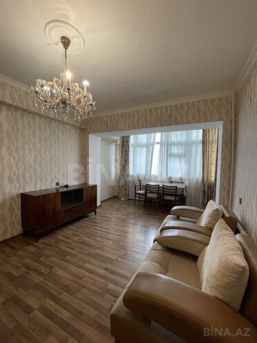 2-комн. вторичка - м. Азадлыг проспекти - 70 м² (1)