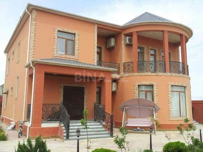 7 otaqlı həyət evi/bağ evi - Şüvəlan q. - 450 m² (1)