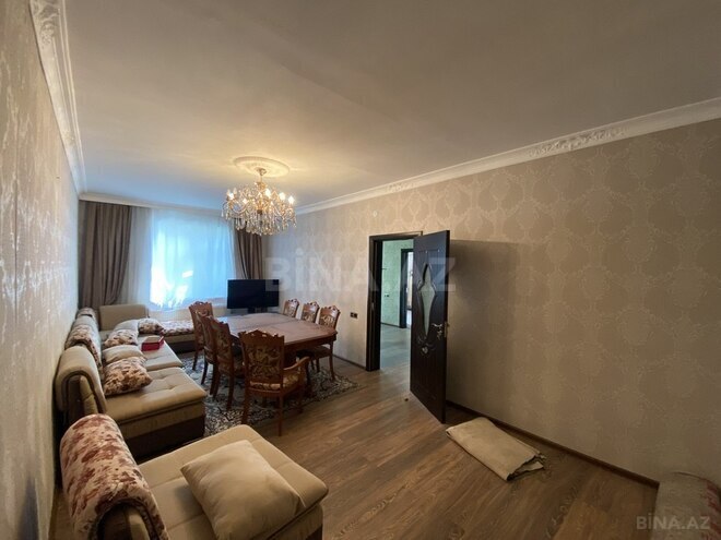 5 otaqlı həyət evi/bağ evi - Biləcəri q. - 165 m² (16)