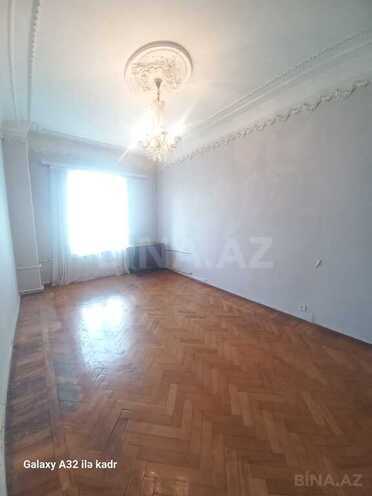 3-комн. вторичка - м. Ичеришехер - 90 м² (13)