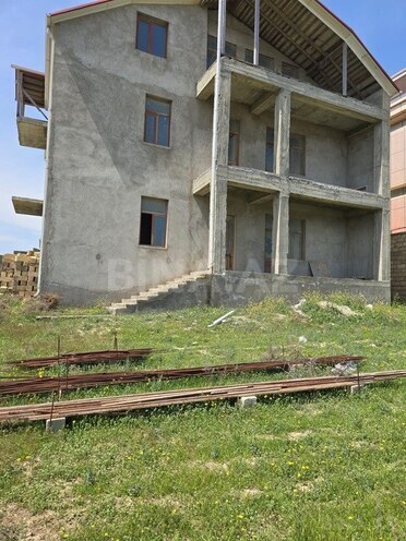 5-комн. дом/дача - пос. Новханы - 350 м² (27)