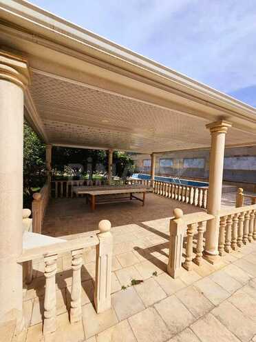 5 otaqlı həyət evi/bağ evi - Novxanı q. - 300 m² (2)