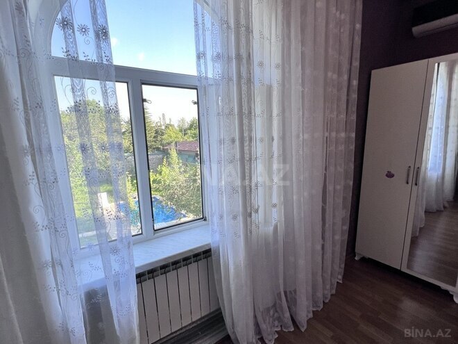 5 otaqlı həyət evi/bağ evi - Qəbələ - 200 m² (21)