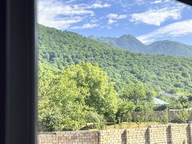 5 otaqlı həyət evi/bağ evi - Qəbələ - 200 m² (30)
