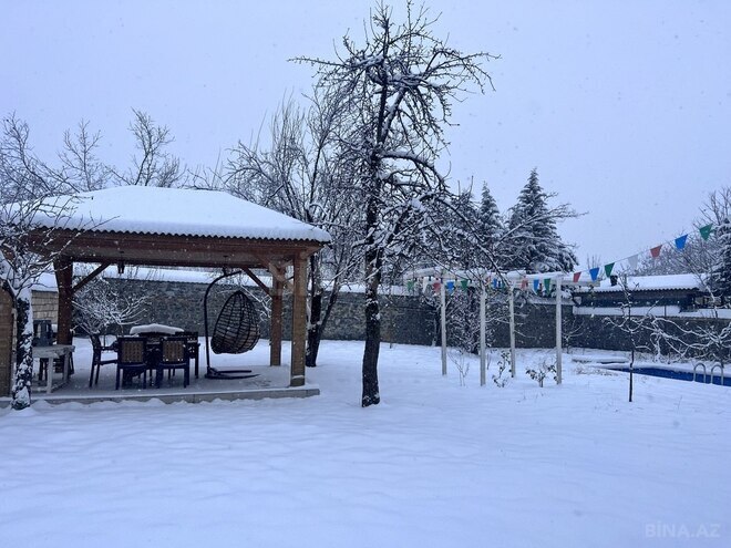 5 otaqlı həyət evi/bağ evi - Qəbələ - 200 m² (10)
