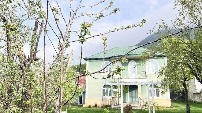 5 otaqlı həyət evi/bağ evi - Qəbələ - 200 m² (3)