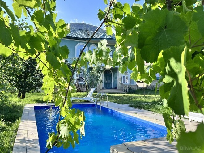 5 otaqlı həyət evi/bağ evi - Qəbələ - 200 m² (24)