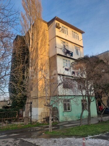 1 otaqlı köhnə tikili - 8-ci mikrorayon q. - 25 m² (11)