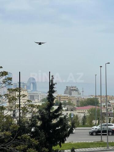 Satılır 3 otaqlı köhnə tikili 70 m², Yasamal r., photo 7 from 25