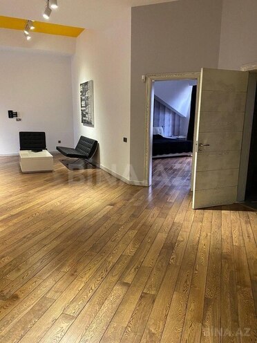 İcarəyə verilir 6 otaqlı həyət evi/bağ evi 450 m², Şüvəlan q., photo 23 from 32