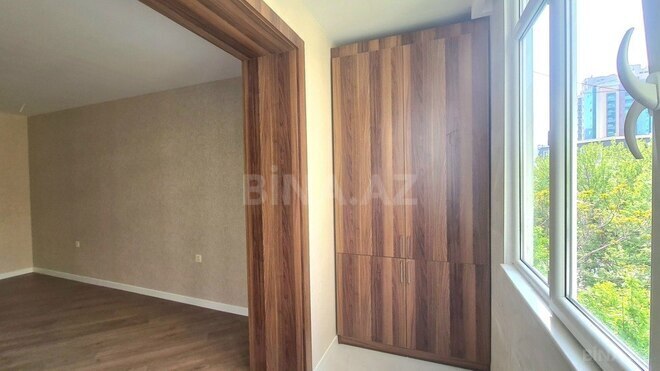 Продаётся 3-комн. вторичка 80 м², м. Низами, photo 7 from 17