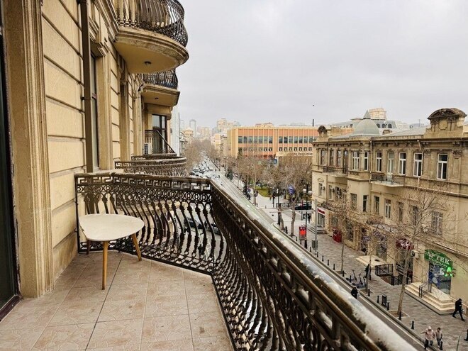 Satılır 4 otaqlı yeni tikili 200 m², Sahil m., photo 26 from 29