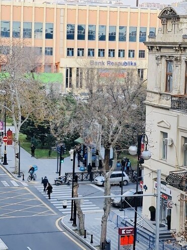 Satılır 4 otaqlı yeni tikili 200 m², Sahil m., photo 28 from 29