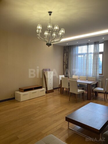 3-комн. новостройка - м. 8 ноября - 146 м² (16)