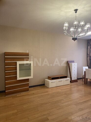 3-комн. новостройка - м. 8 ноября - 146 м² (17)