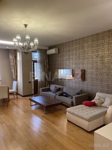 3-комн. новостройка - м. 8 ноября - 146 м² (18)