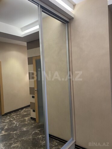 3-комн. новостройка - м. 8 ноября - 146 м² (2)