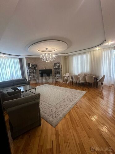 4 otaqlı yeni tikili - İnşaatçılar m. - 150 m² (1)
