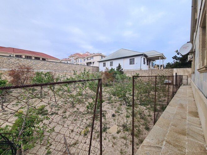 4 otaqlı həyət evi/bağ evi - Nardaran q. - 290 m² (15)