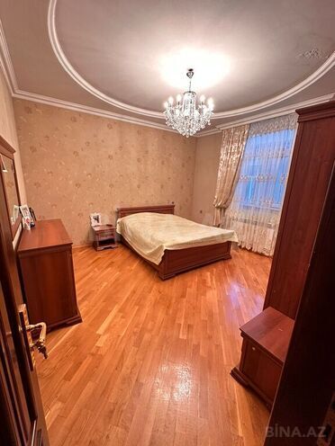 7 otaqlı həyət evi/bağ evi - Ceyranbatan q. - 300 m² (13)