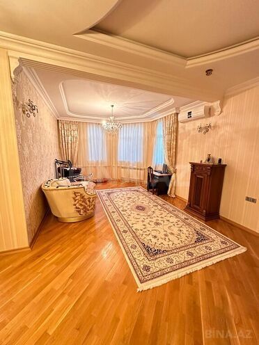 7 otaqlı həyət evi/bağ evi - Ceyranbatan q. - 300 m² (10)