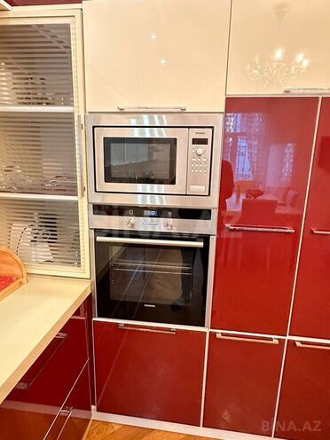7 otaqlı həyət evi/bağ evi - Ceyranbatan q. - 300 m² (25)