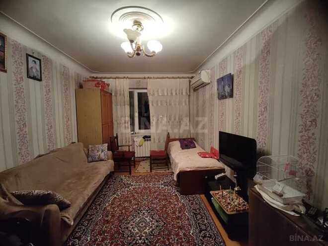 3-комн. вторичка - м. Ахмедлы - 70 м² (2)