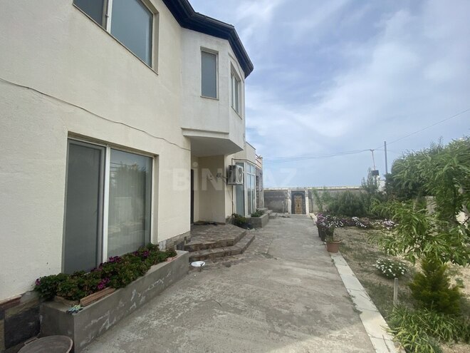 7 otaqlı həyət evi/bağ evi - Şüvəlan q. - 220 m² (2)