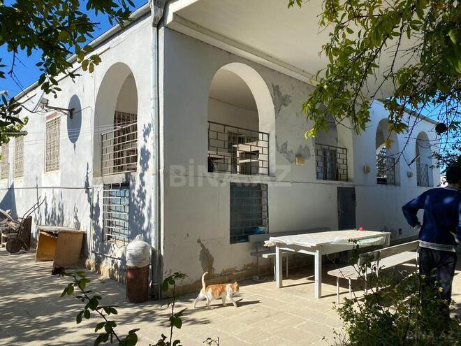 3 otaqlı həyət evi/bağ evi - Novxanı q. - 106 m² (1)