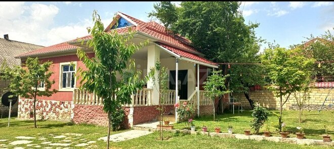 4 otaqlı həyət evi/bağ evi - Qəbələ - 120 m² (2)