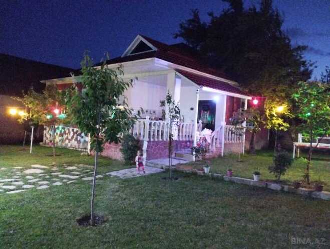 4 otaqlı həyət evi/bağ evi - Qəbələ - 120 m² (12)