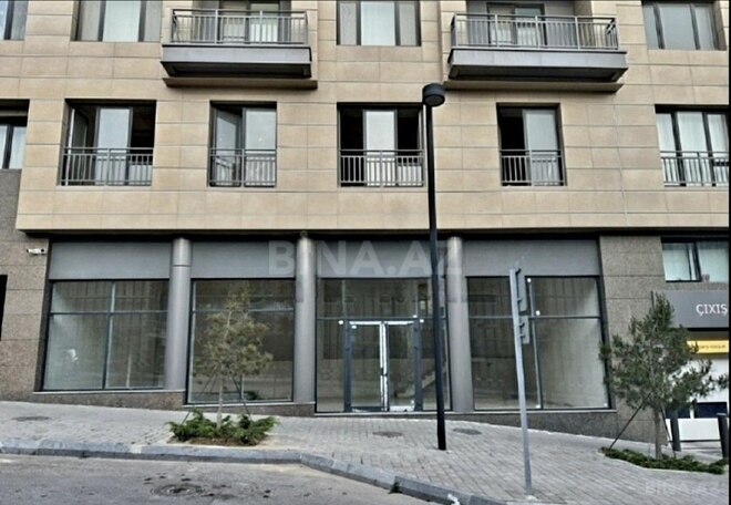 Obyekt - Ağ şəhər q. - 280 m² (1)