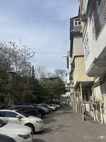 3-комн. вторичка - м. Низами - 70 м² (1)