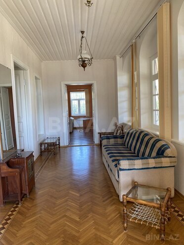 4 otaqlı həyət evi/bağ evi - Buzovna q. - 200 m² (5)