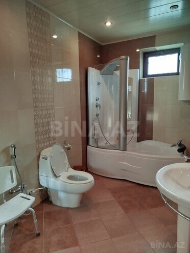 6 otaqlı həyət evi/bağ evi - Novxanı q. - 315 m² (8)