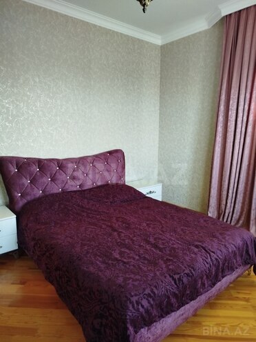 6 otaqlı həyət evi/bağ evi - Novxanı q. - 315 m² (11)