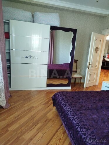 6 otaqlı həyət evi/bağ evi - Novxanı q. - 315 m² (10)