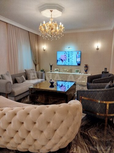 6 otaqlı həyət evi/bağ evi - Novxanı q. - 315 m² (28)
