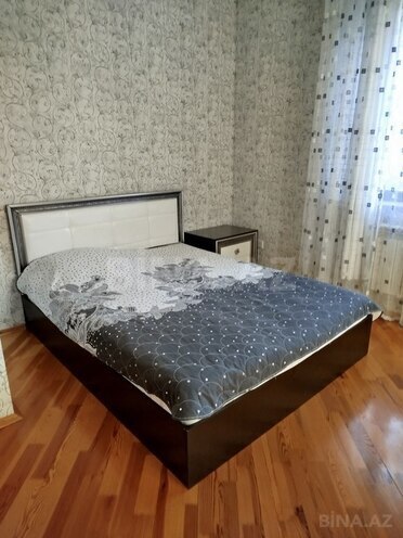6 otaqlı həyət evi/bağ evi - Novxanı q. - 315 m² (13)