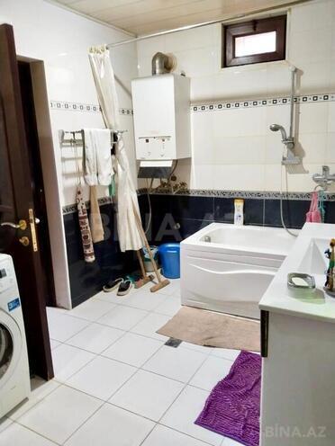 8 otaqlı həyət evi/bağ evi - Novxanı q. - 250 m² (16)